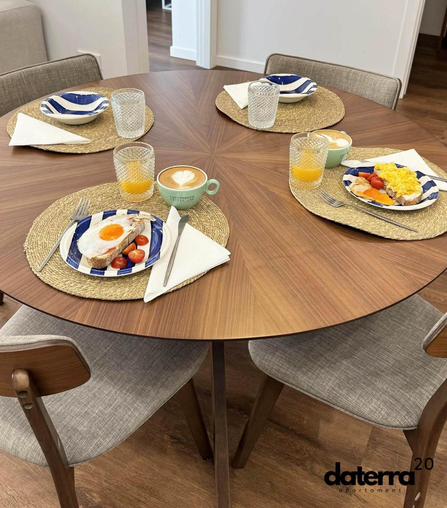 Apartament Daterra 20 *